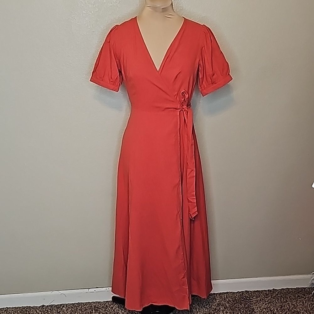 NWT Commense Small Rust Red Short Sleeve Midi Dress